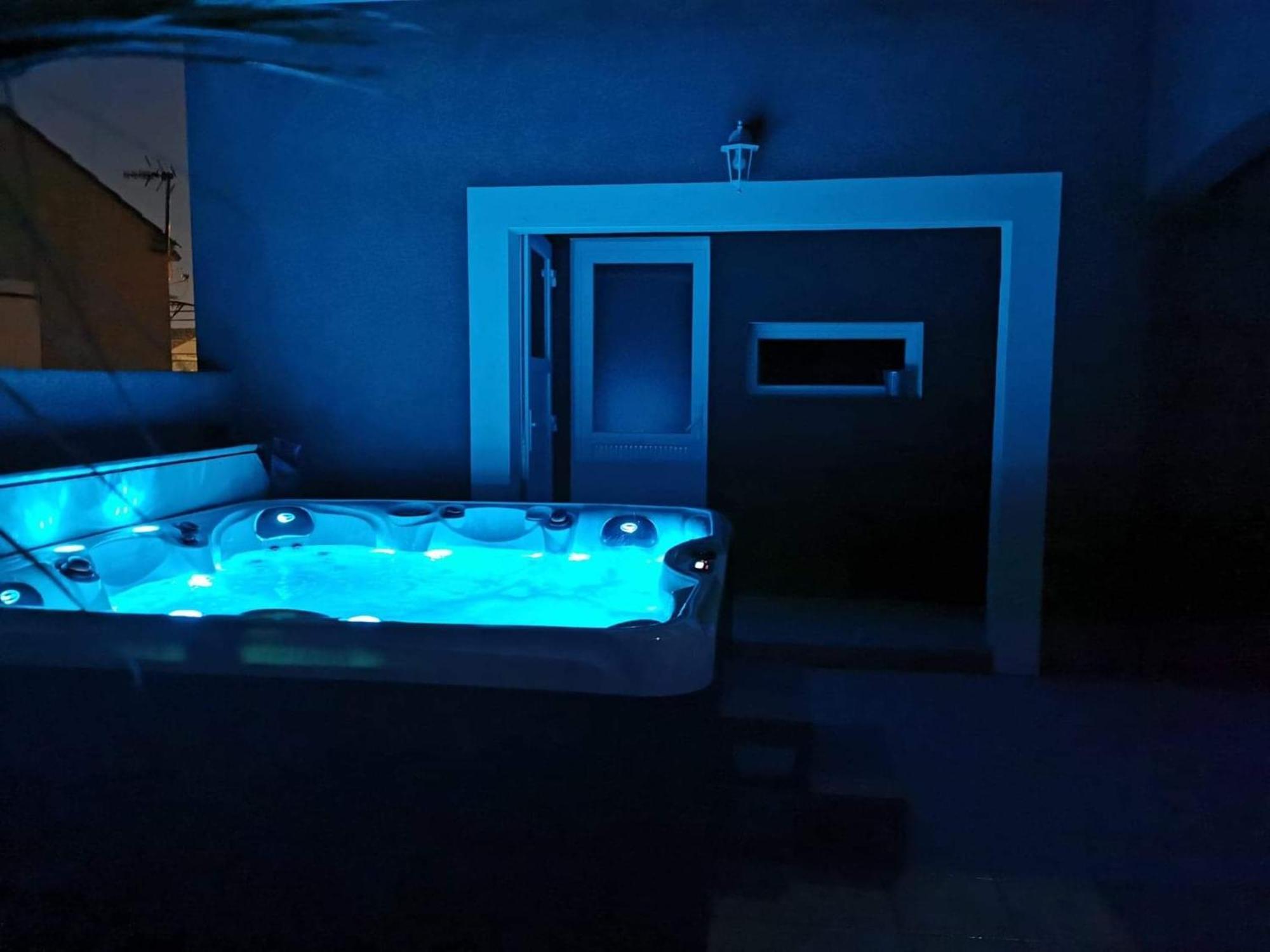 Villa Elegante A Carcassonne Avec Jardin Et Jacuzzi Εξωτερικό φωτογραφία
