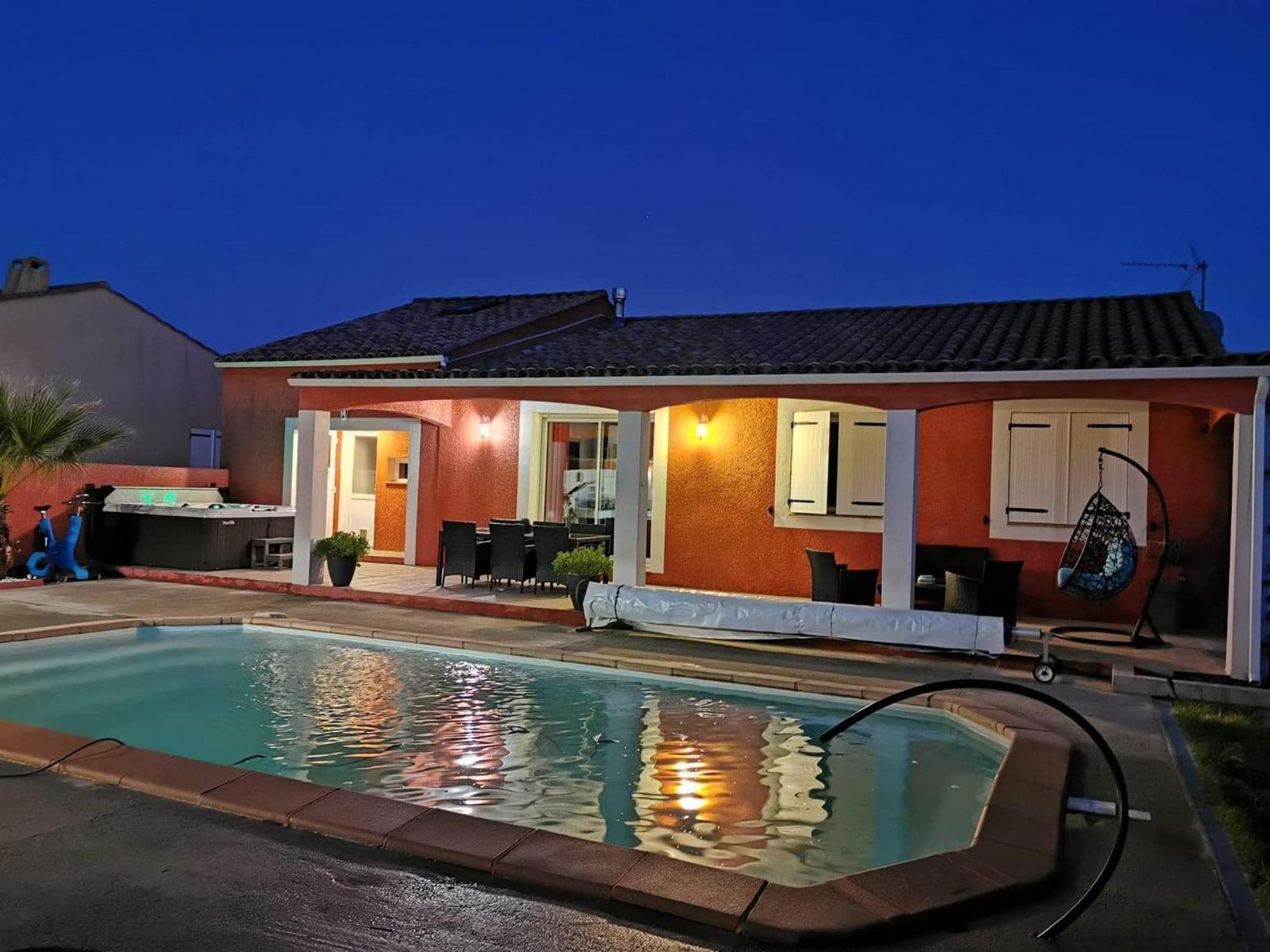 Villa Elegante A Carcassonne Avec Jardin Et Jacuzzi Εξωτερικό φωτογραφία